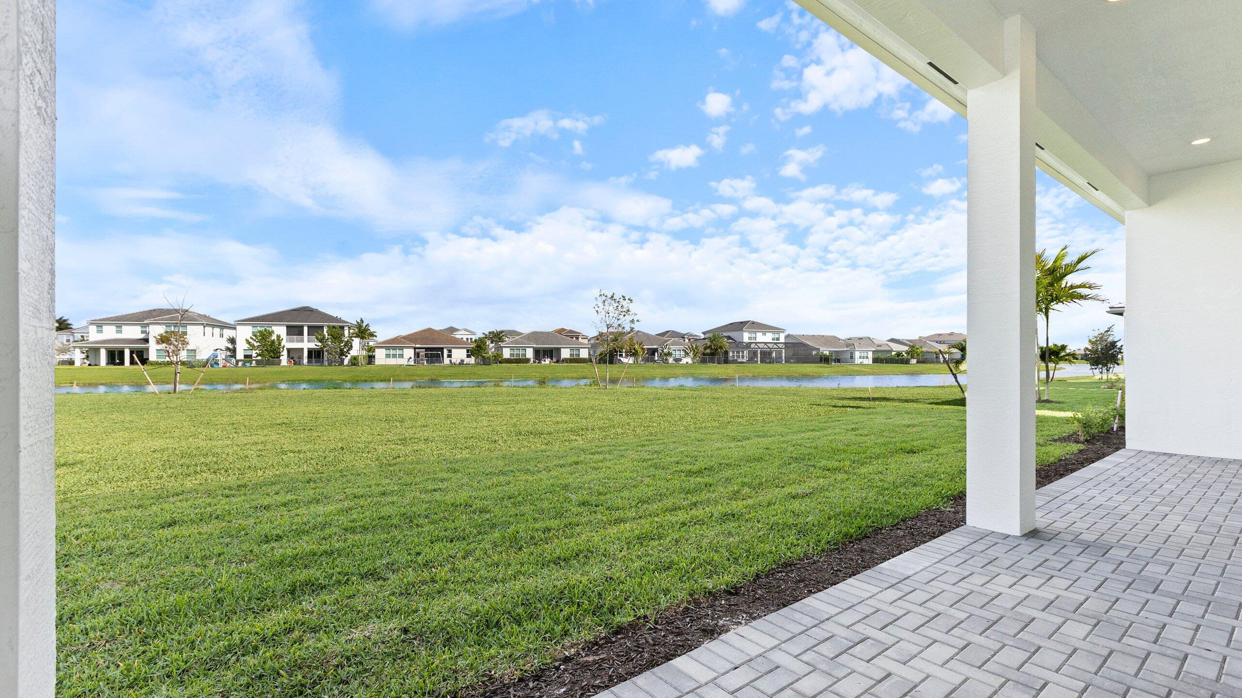 CRESSWIND PALM BEACH - Residential