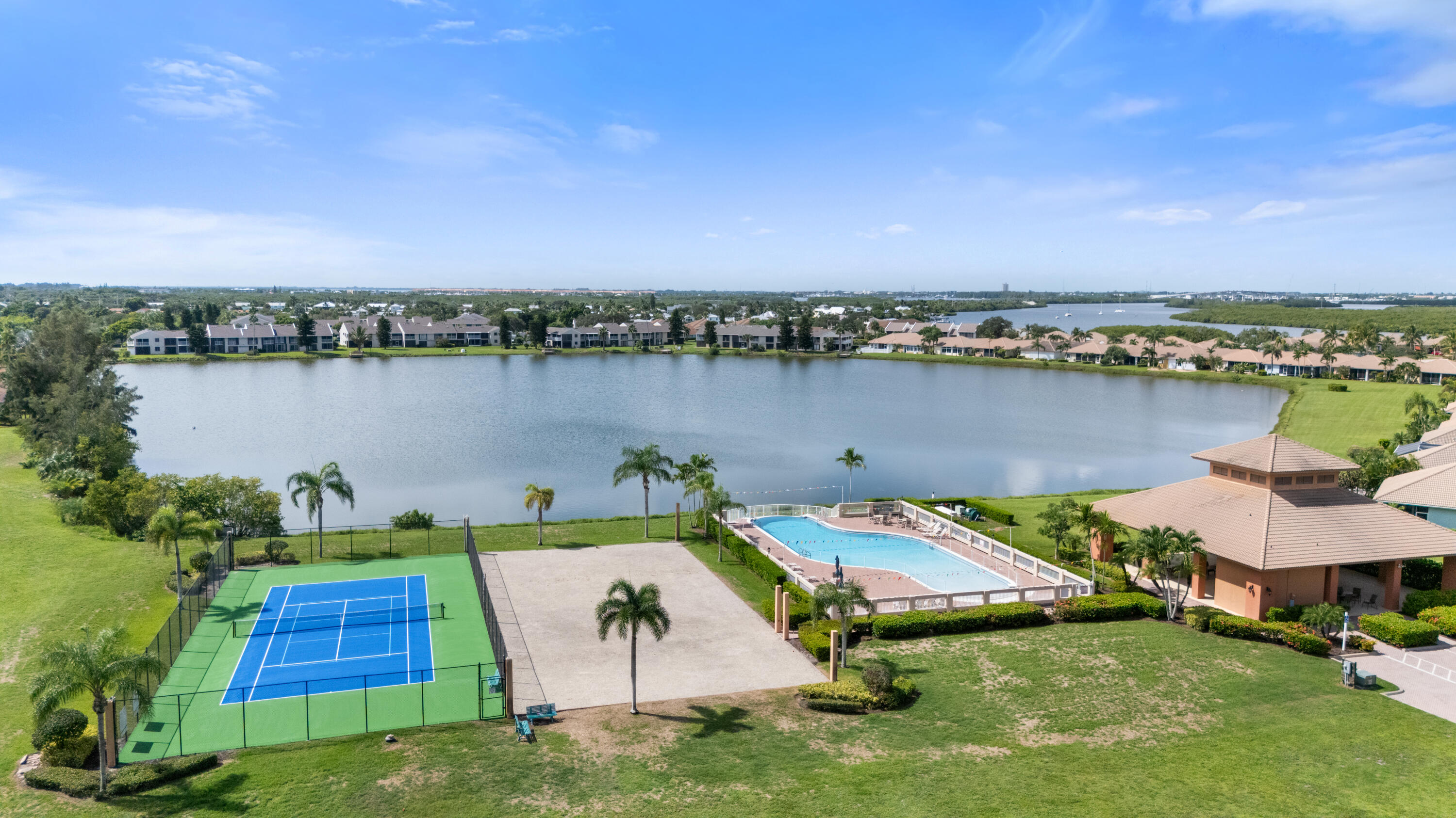 RIVERPOINT AT THE SANDS PHASE II - Residential