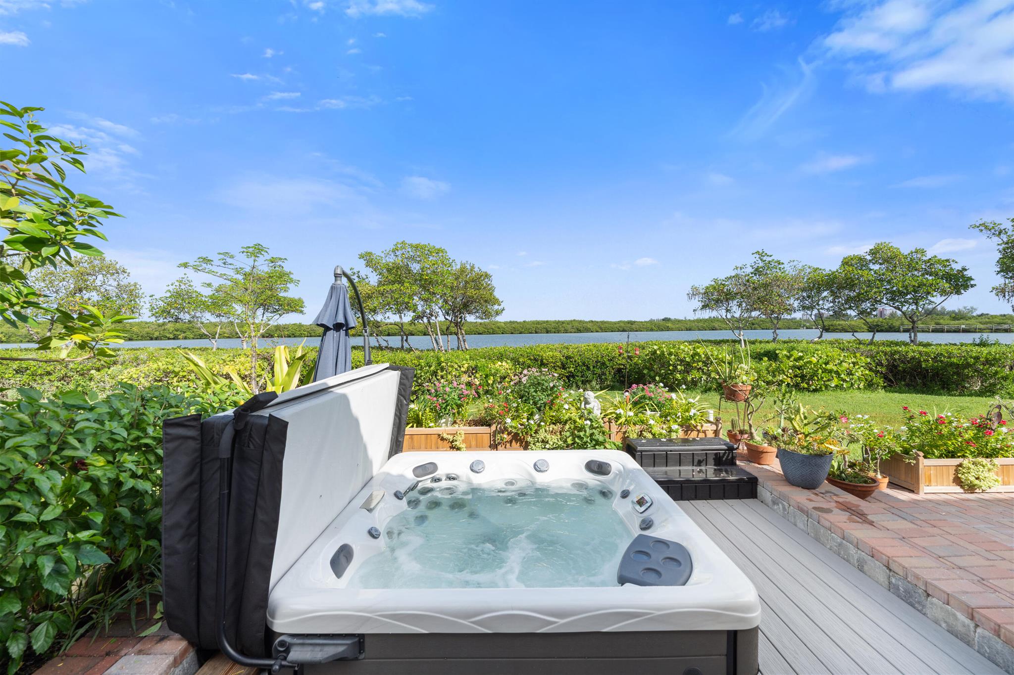 RIVERPOINT AT THE SANDS P - Residential