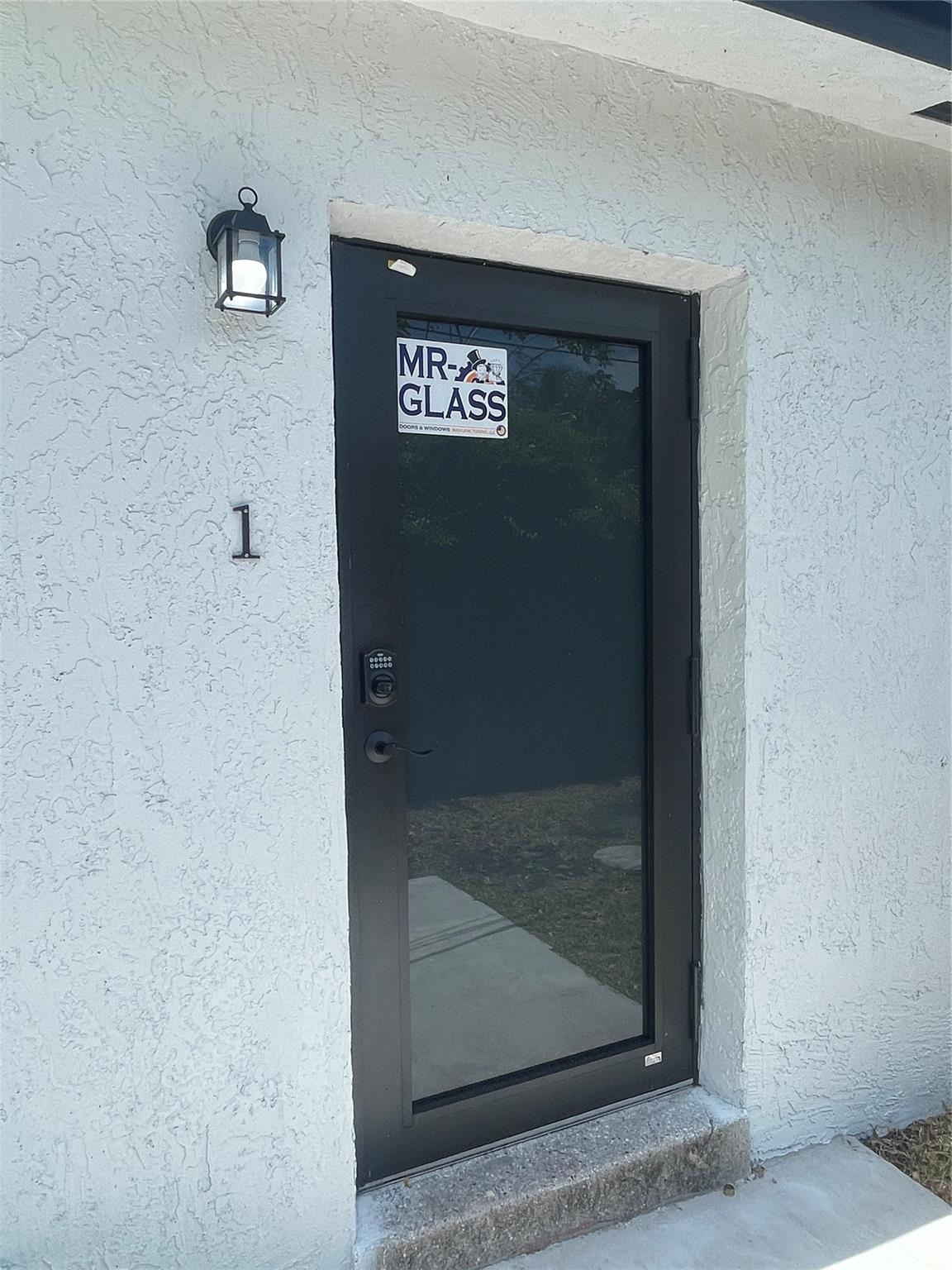 1810 NW 9th St