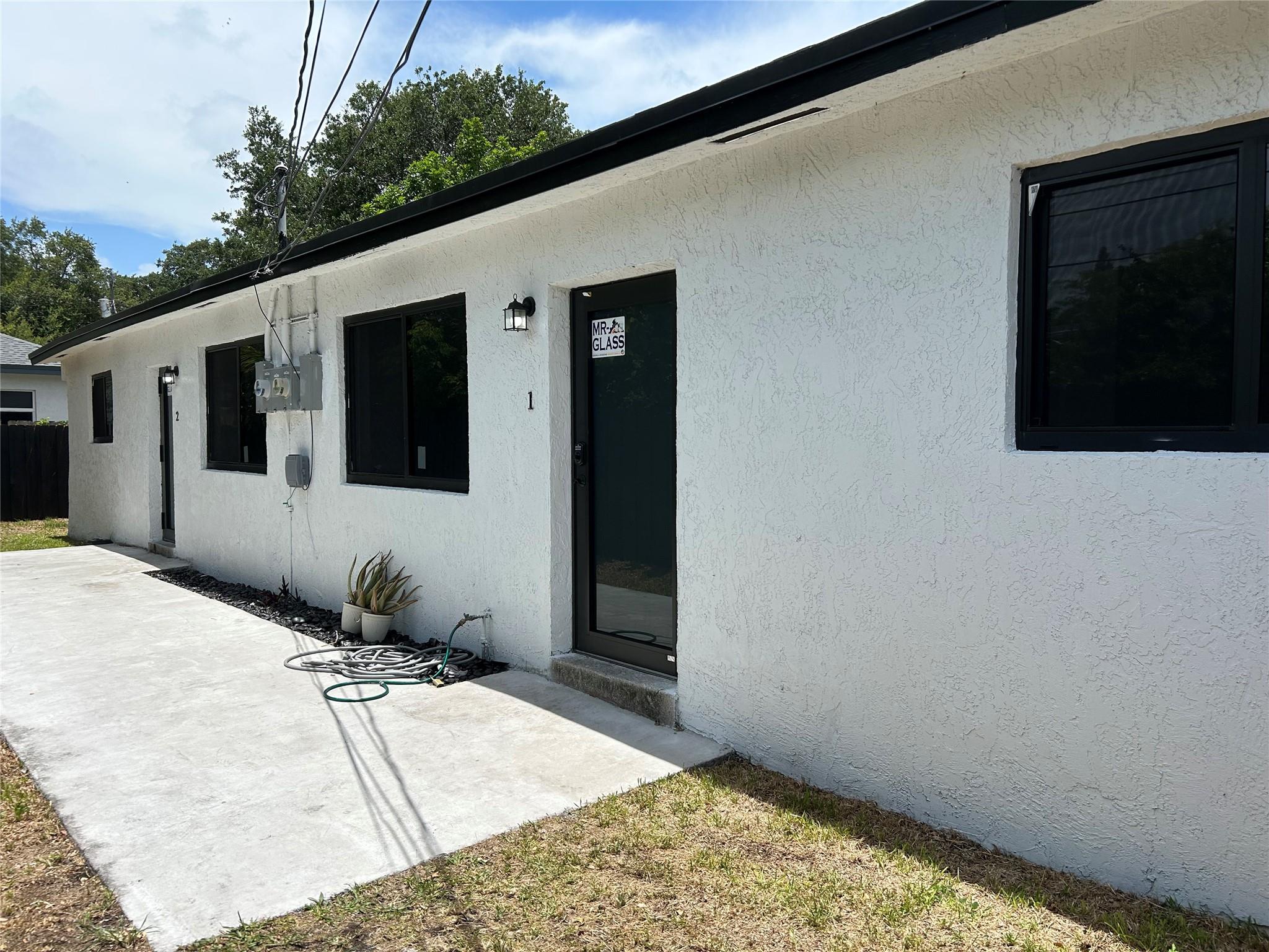 1810 NW 9th St