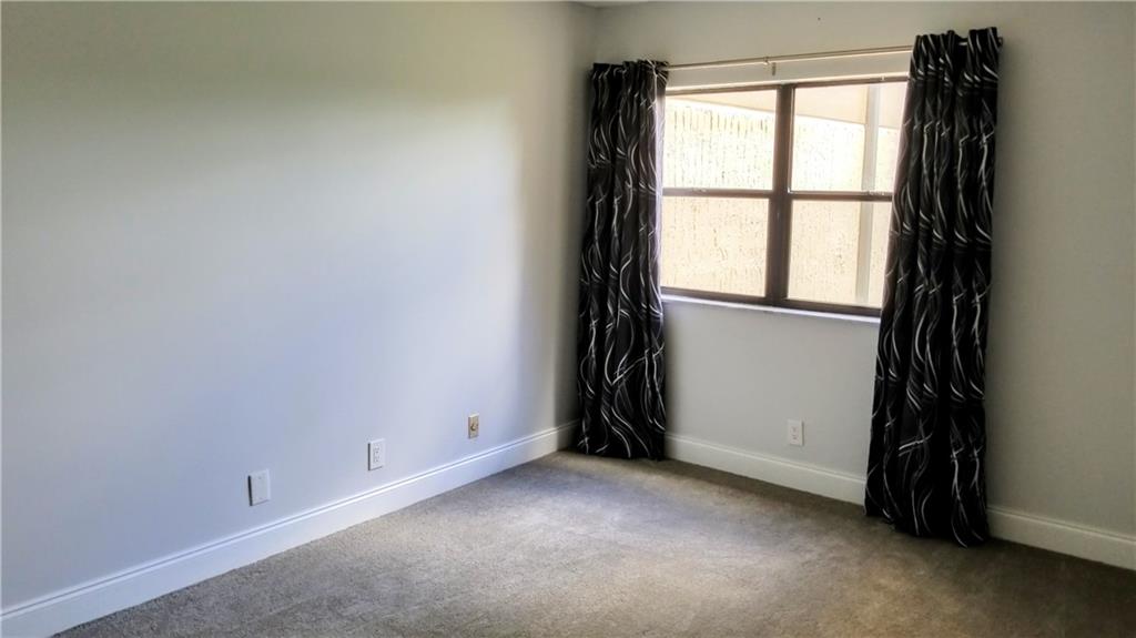 RACQUET CLUB 10 - Residential Lease