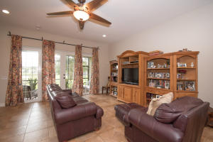 CANYON SPRINGS - Residential Lease