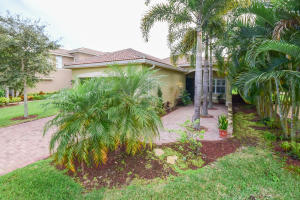 CANYON SPRINGS - Residential Lease