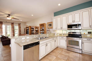 CANYON SPRINGS - Residential Lease