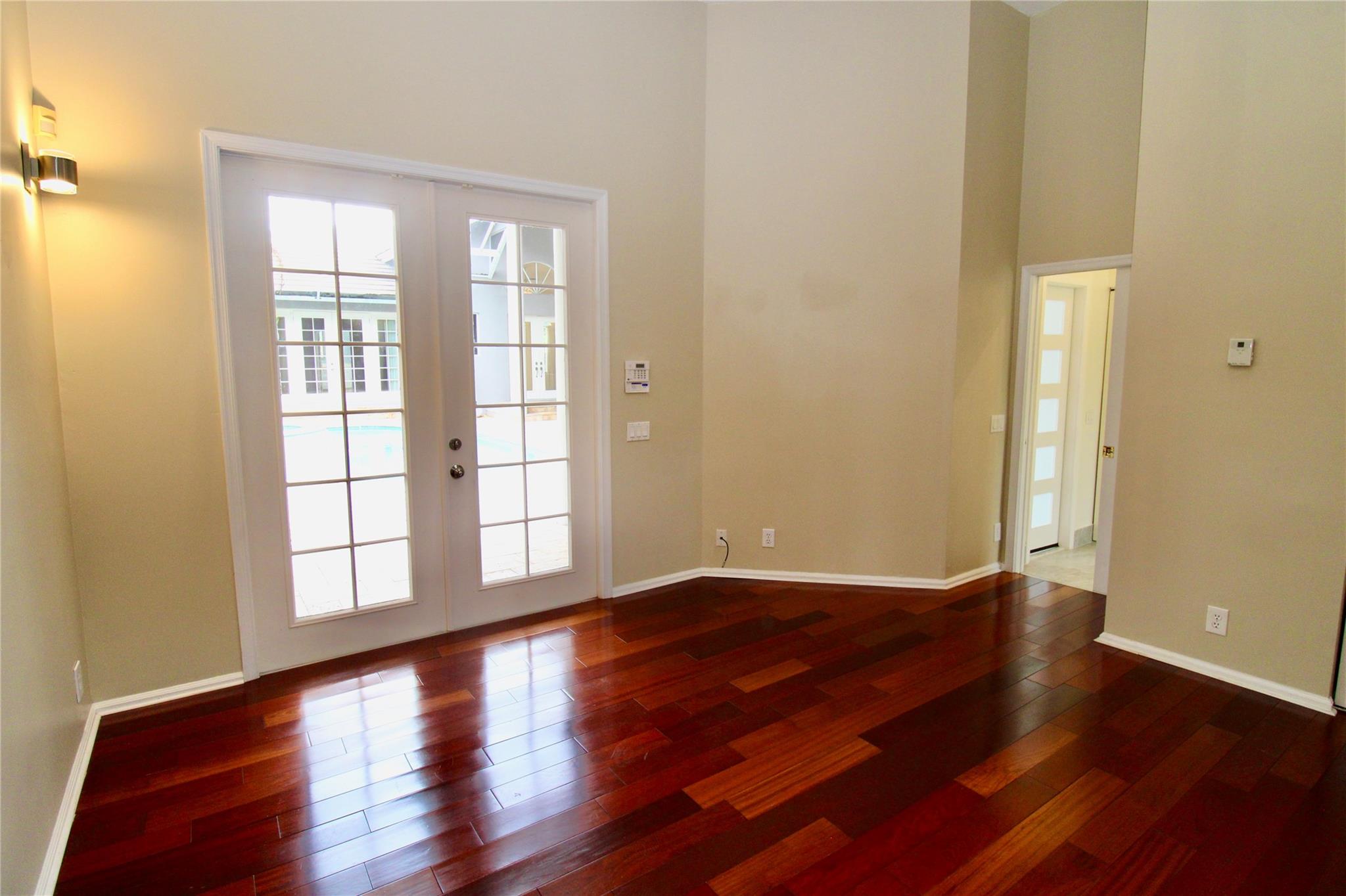 Pinetree Estates - Residential Lease