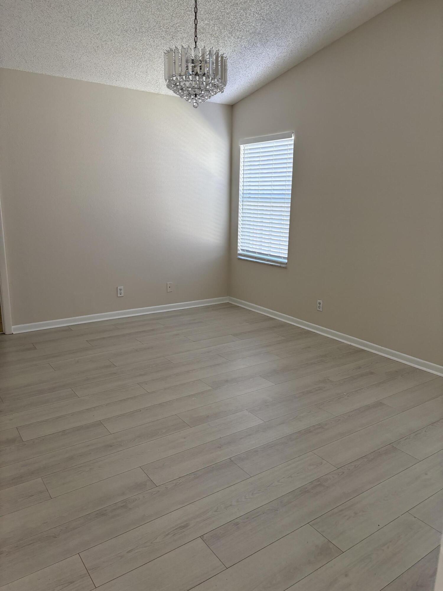 Hidden Lake - Residential Lease