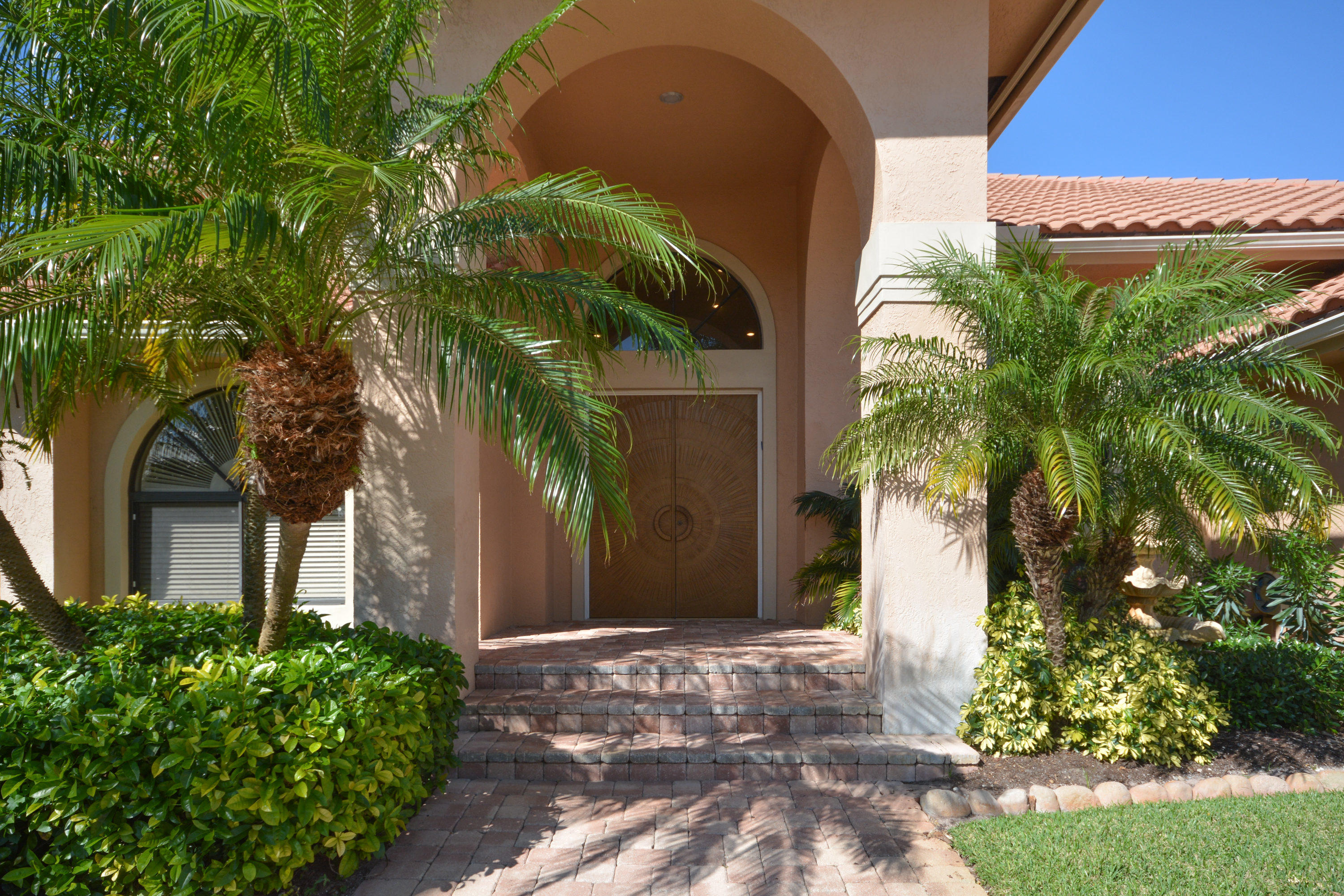 ST ANDREWS COUNTRY CLUB - Residential