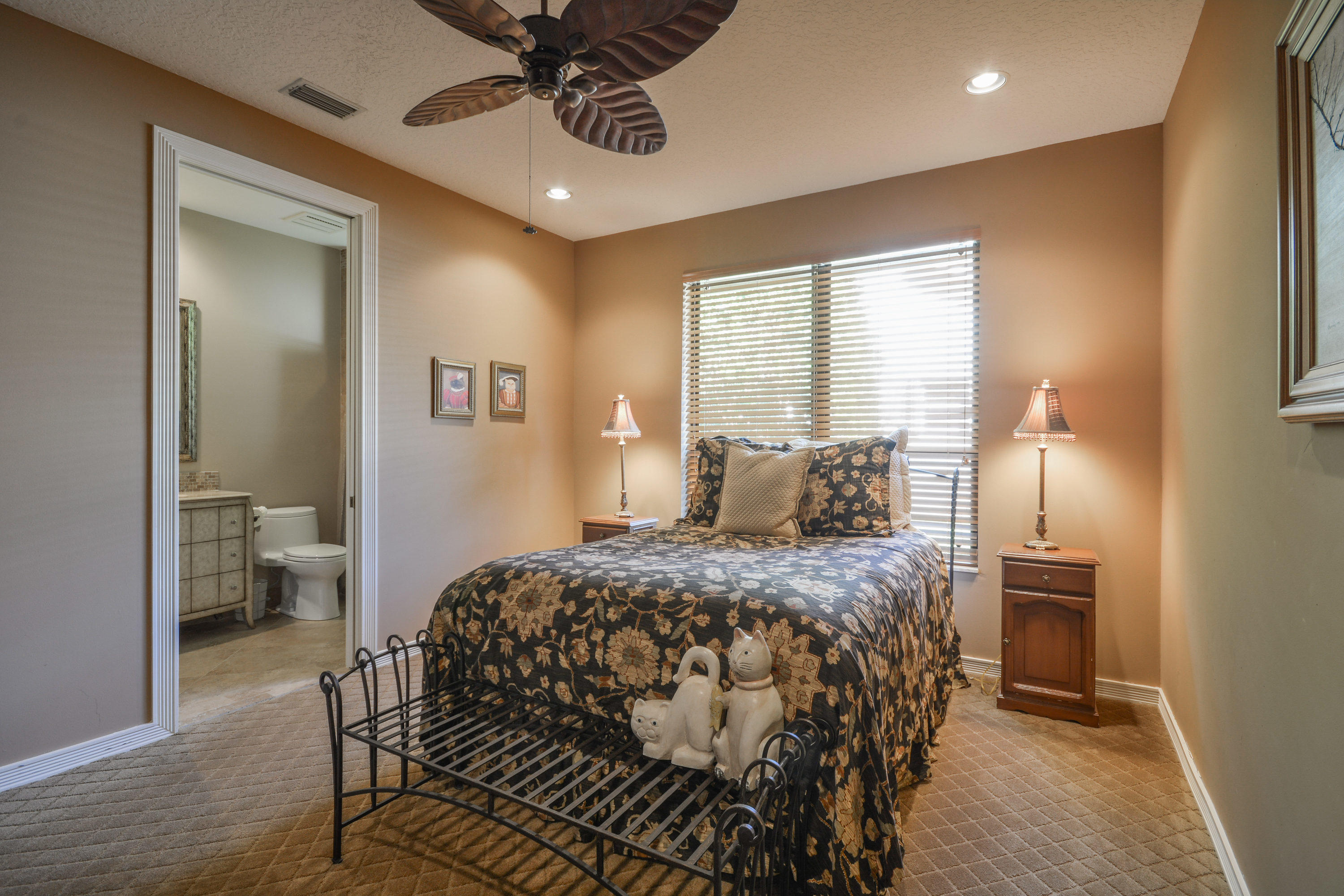 ST ANDREWS COUNTRY CLUB - Residential