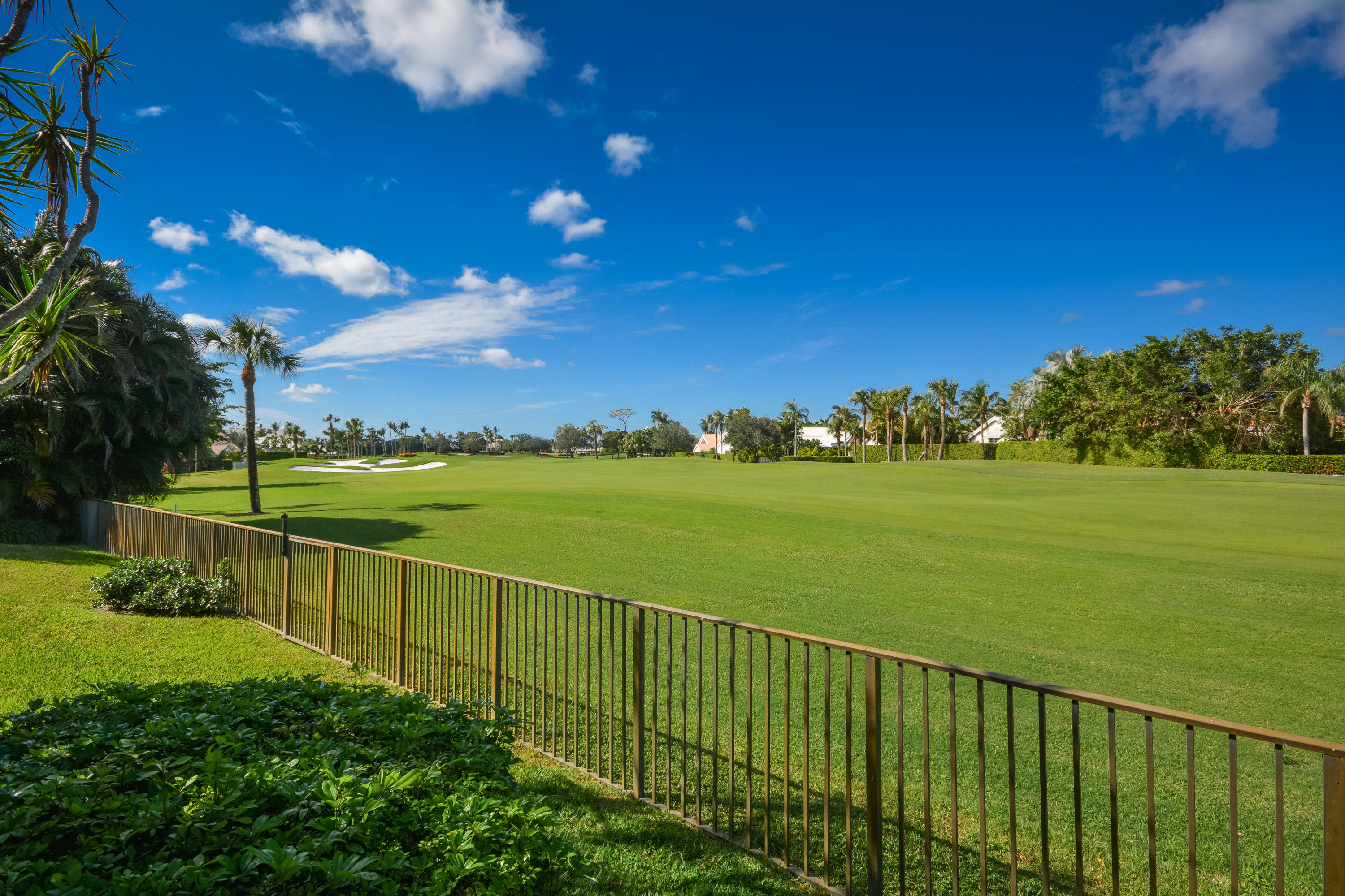 ST ANDREWS COUNTRY CLUB - Residential