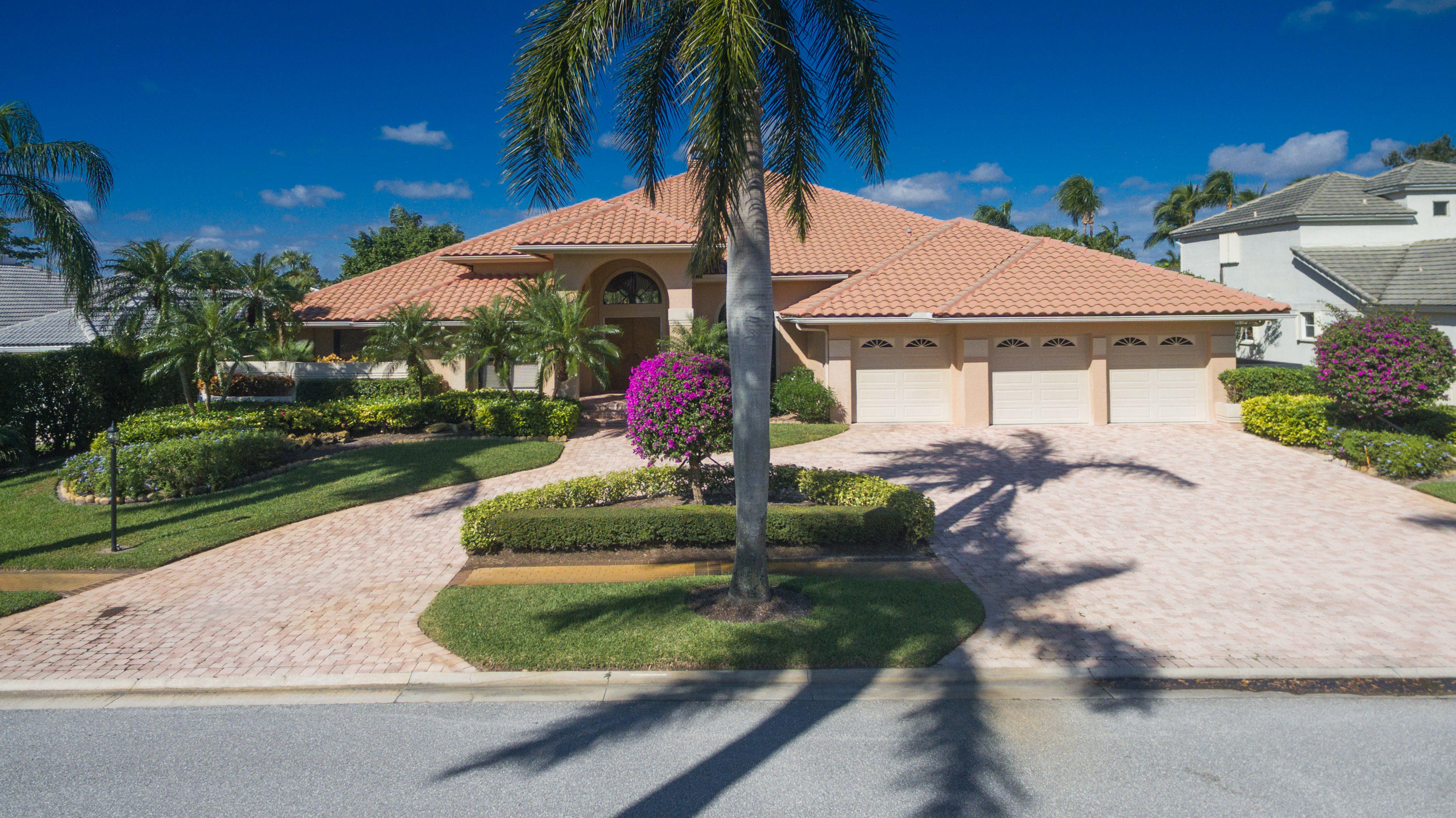 ST ANDREWS COUNTRY CLUB - Residential