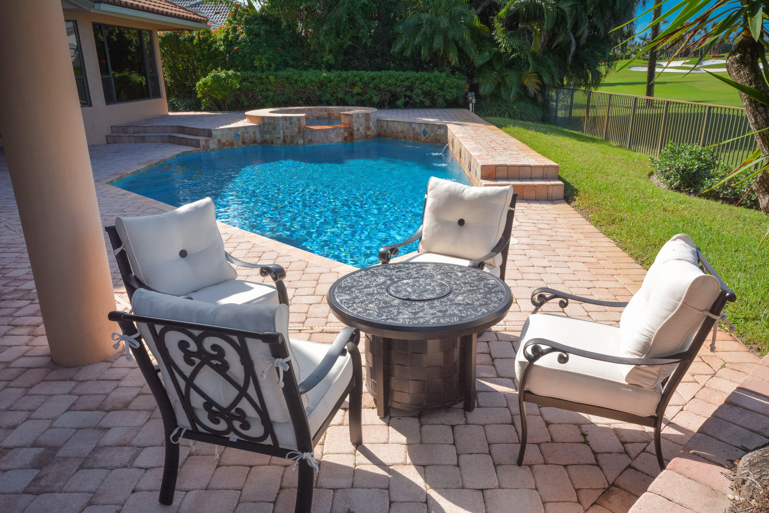 ST ANDREWS COUNTRY CLUB - Residential