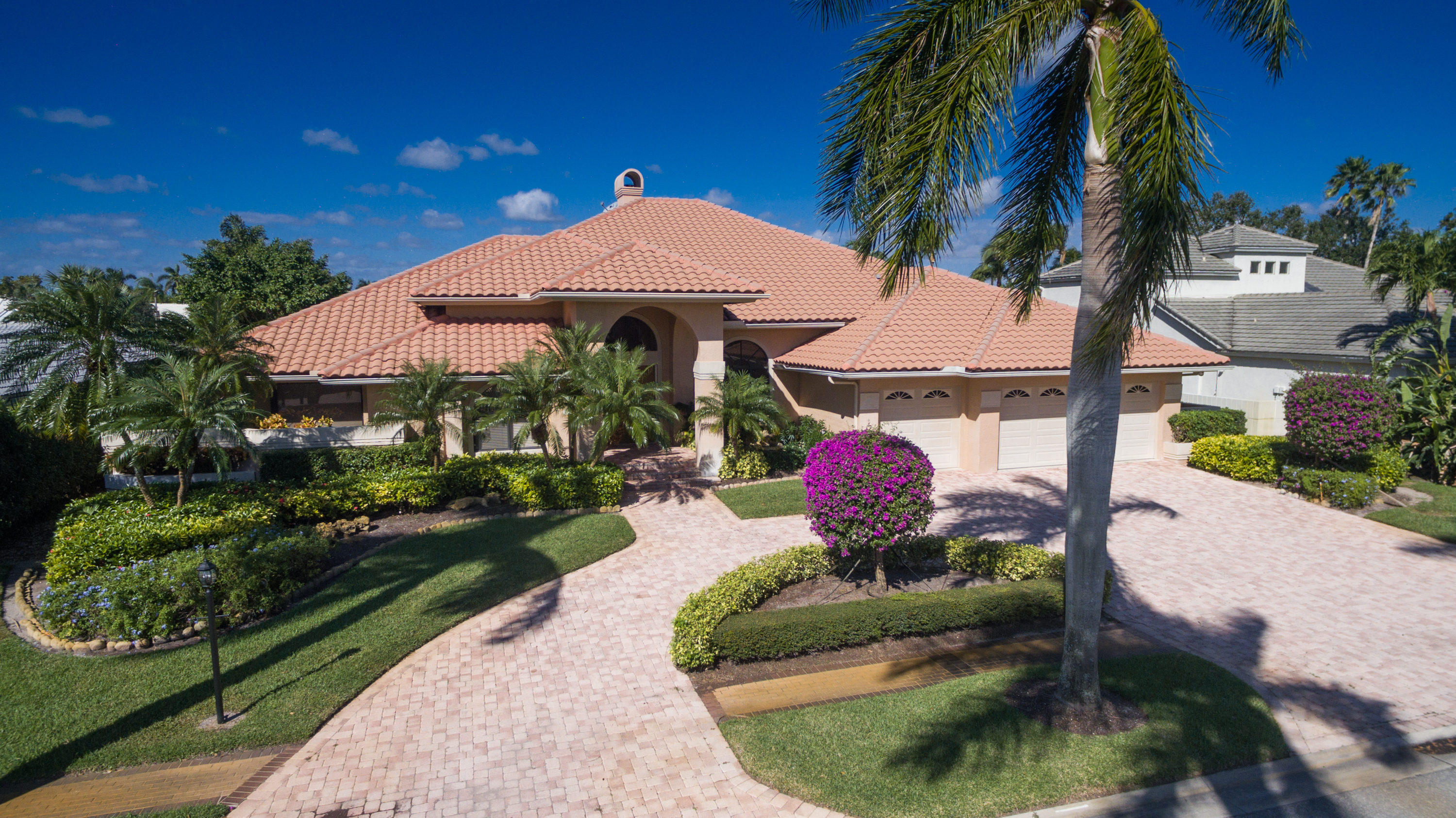 ST ANDREWS COUNTRY CLUB - Residential