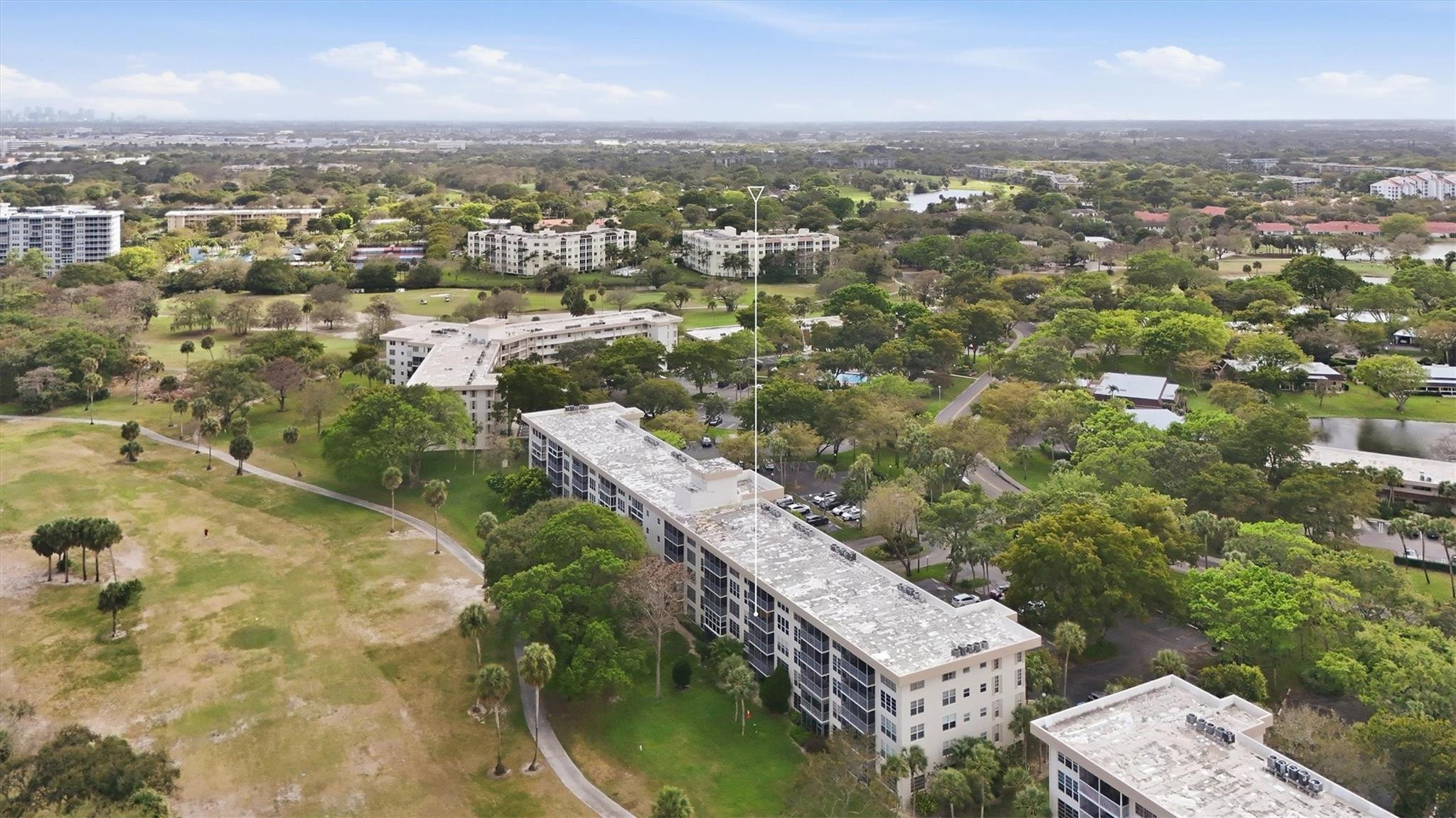 PALM AIRE - Residential