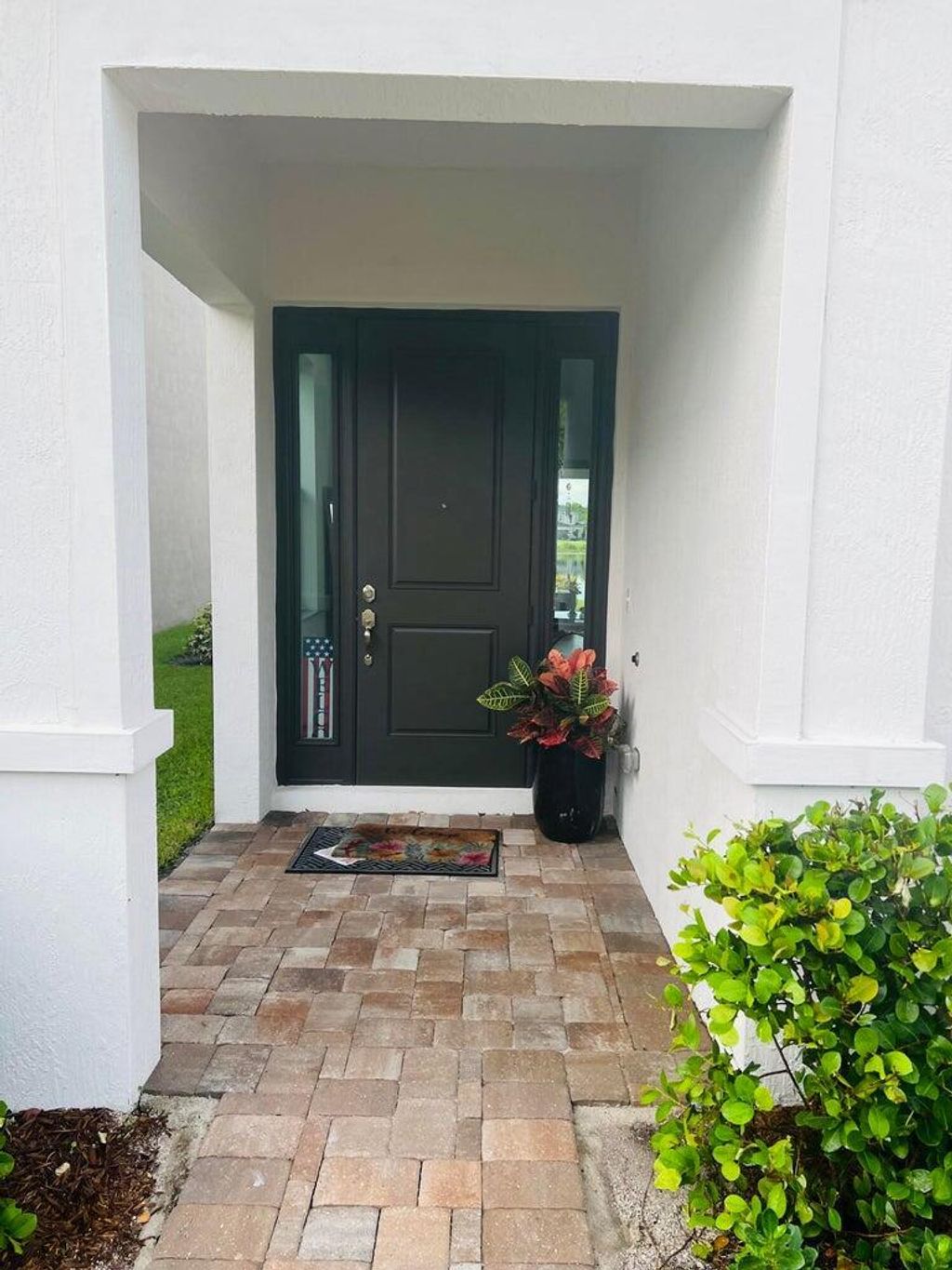 Photo of 6190 Oceanaire Way, Lake Worth, FL 33467 (MLS # R10942101)