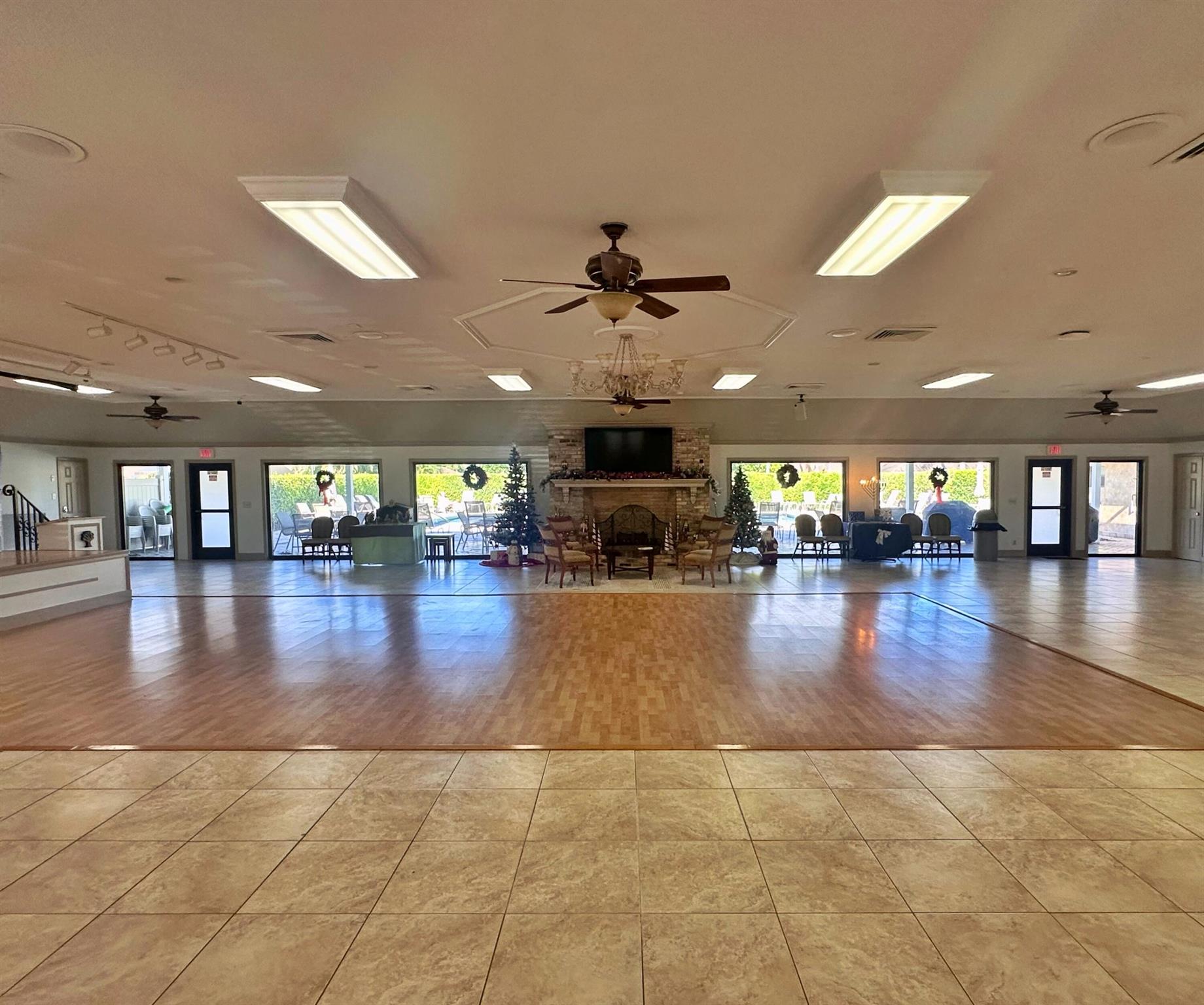 BENT TREE VILLAS EAST CON - Residential