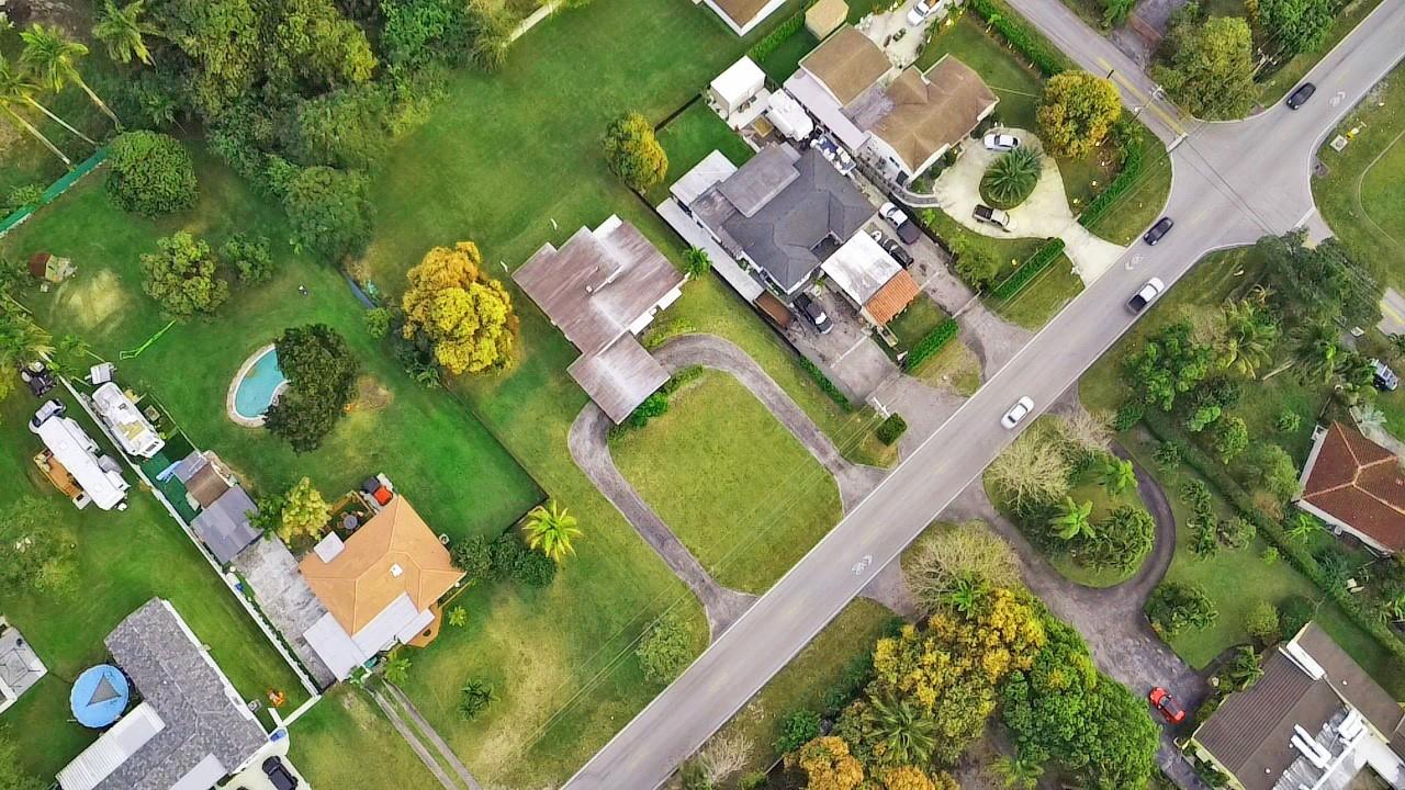 BISC GARDENS SEC H PART 1 - Residential Lease