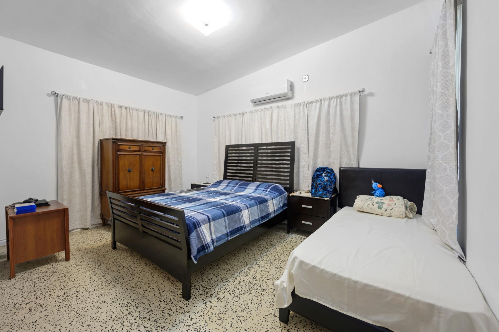 BISC GARDENS SEC H PART 1 - Residential Lease