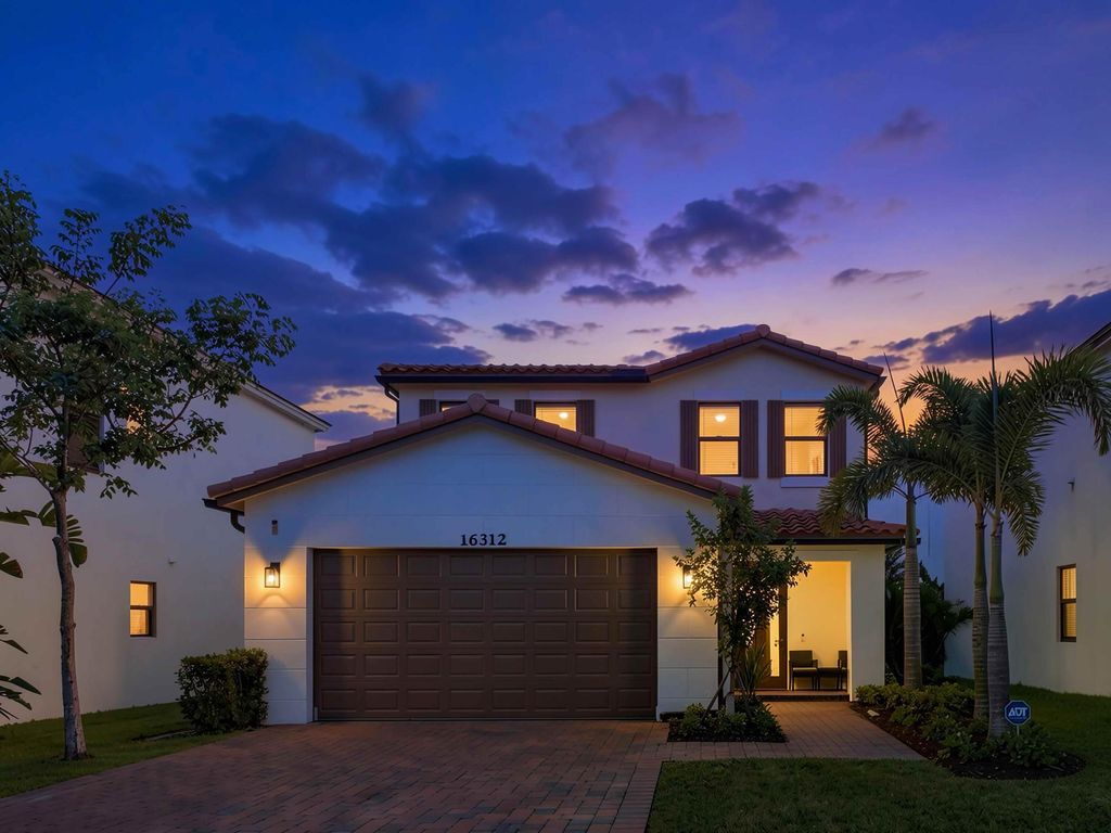 Photo of 16312 Sandy Shore Drive, Westlake, FL 33470 (MLS # B26050411)