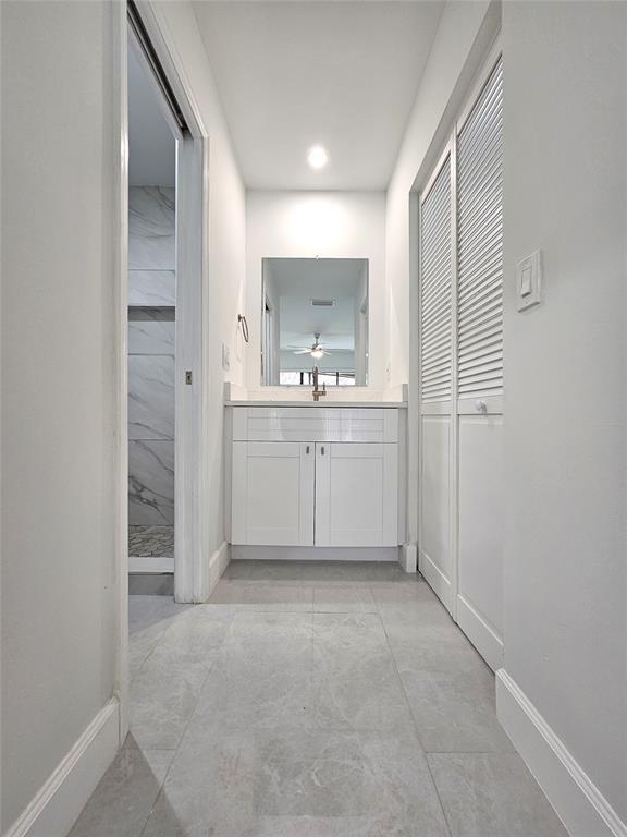 Kingsport Estates Condo - Residential Lease