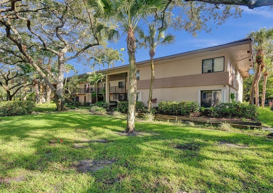 Nestled in Kingsport Estates, this condo combines modern comfort with community living.   Enjoy brand-new ceramic tile floors, updated bathrooms, and a modern kitchen with white quartz counters, gorgeous backsplash, and new stainless steel appliances. Features include new washer/dryer, tankless water heater, storm shutters, fresh paint, updated lighting, ceiling fans, and window coverings.  tranquil pool, mature landscaping make every day feel like you’re on vacation. Close to top schools, shops, and dining, yet tucked into a peaceful setting. Move right in! This beautifully renovated condo in a well-established neighborhood near Shadowood is perfect for comfortable living.