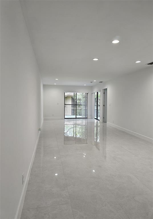 Kingsport Estates Condo - Residential Lease