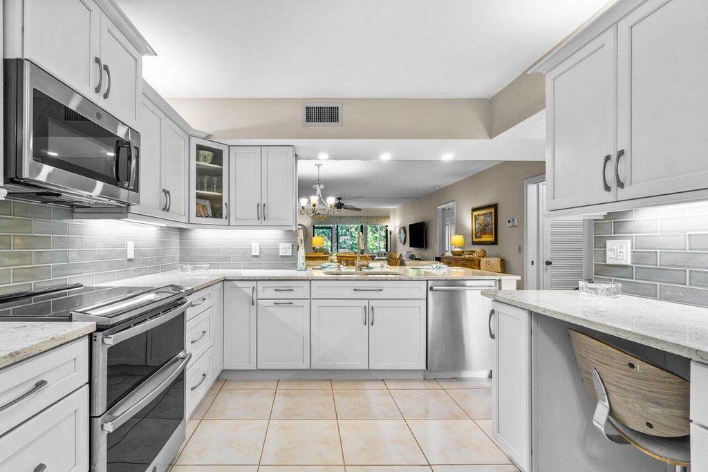 Photo of 300 N Highway A1a #105c, Jupiter, FL 33477 (MLS # R10978505)