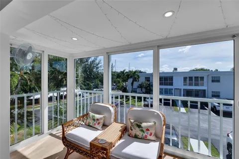 6299 Bay Club Dr Unit 4, Fort Lauderdale, FL MLS: F10499244
