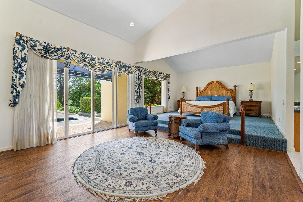 SAILFISH POINT - Residential