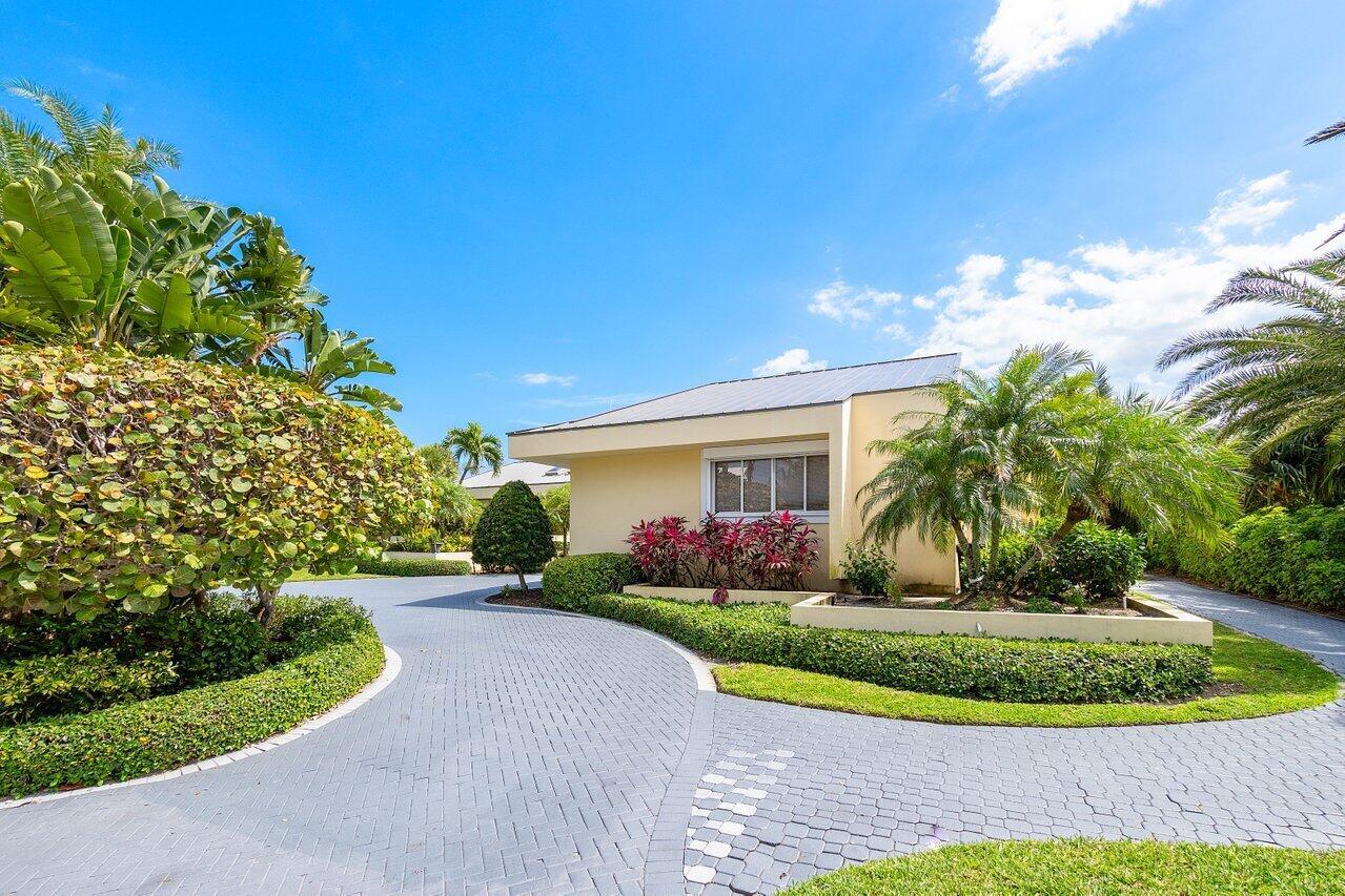 SAILFISH POINT - Residential