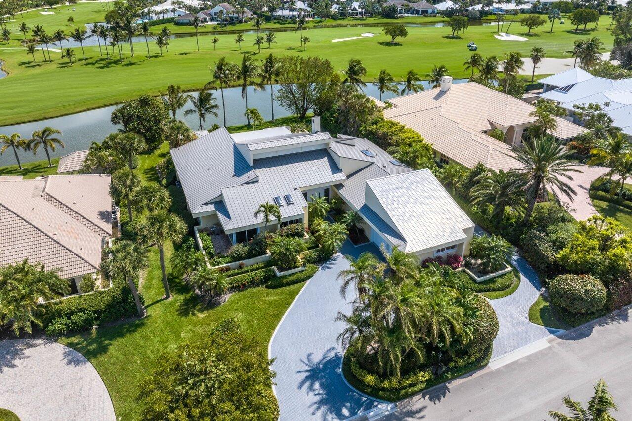 SAILFISH POINT - Residential