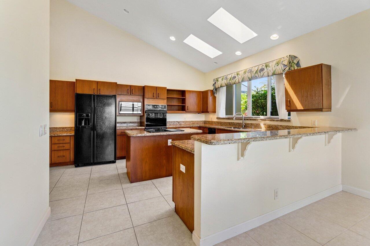 SAILFISH POINT - Residential