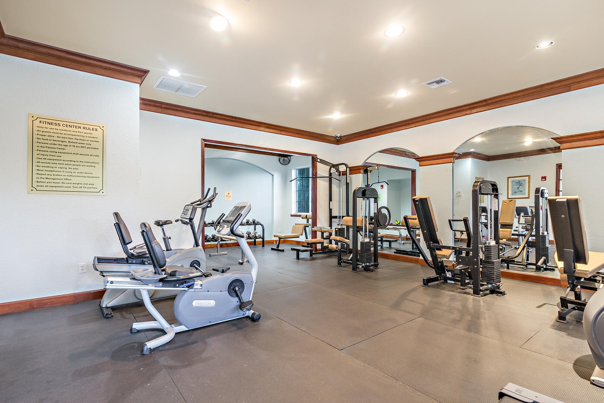 GRAND VIEW AT CRESTWOOD CONDO - Residential