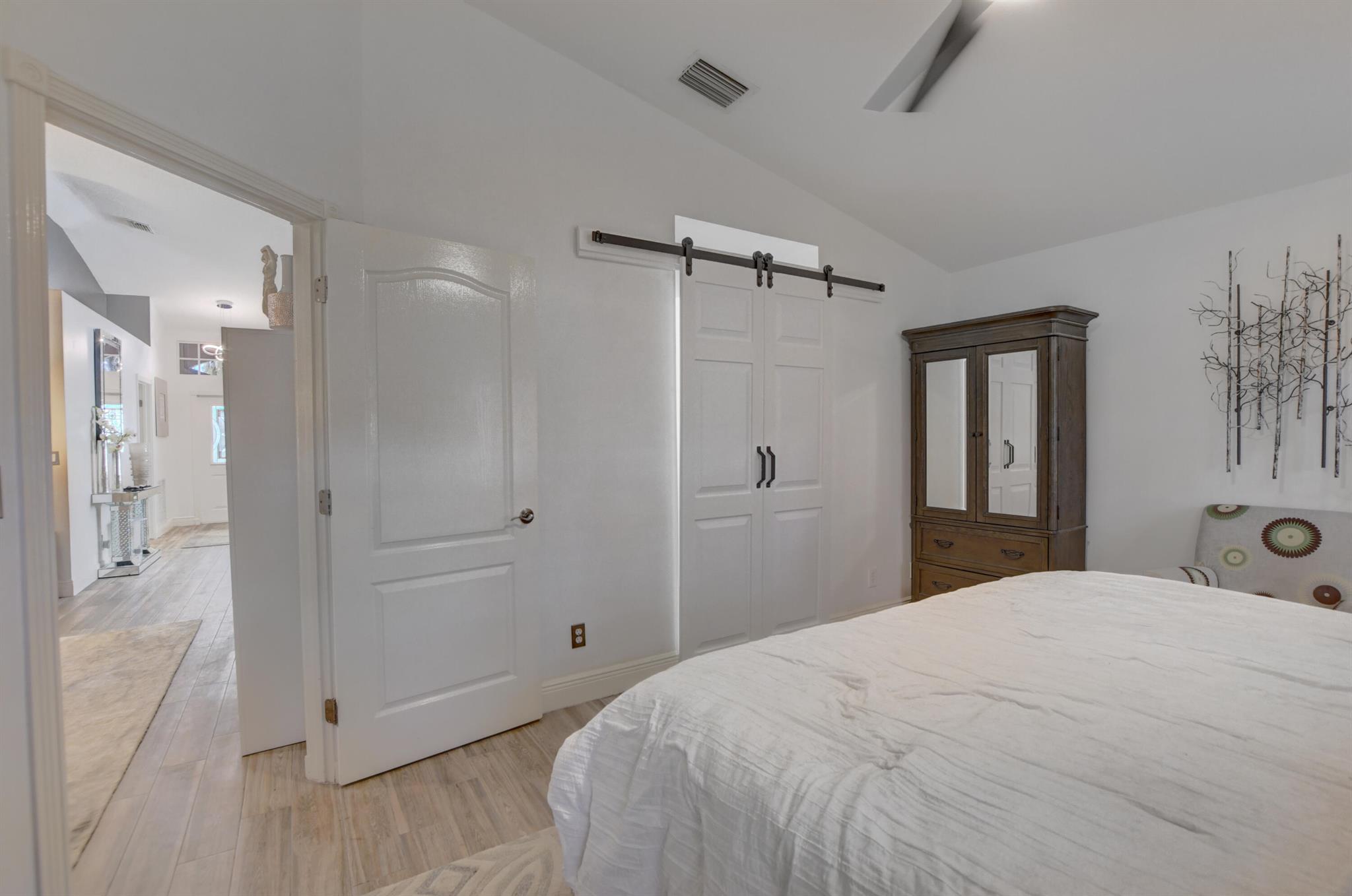 Venetian Isles - Residential