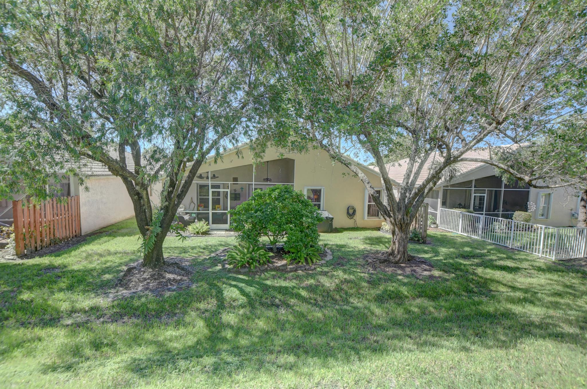 Venetian Isles - Residential