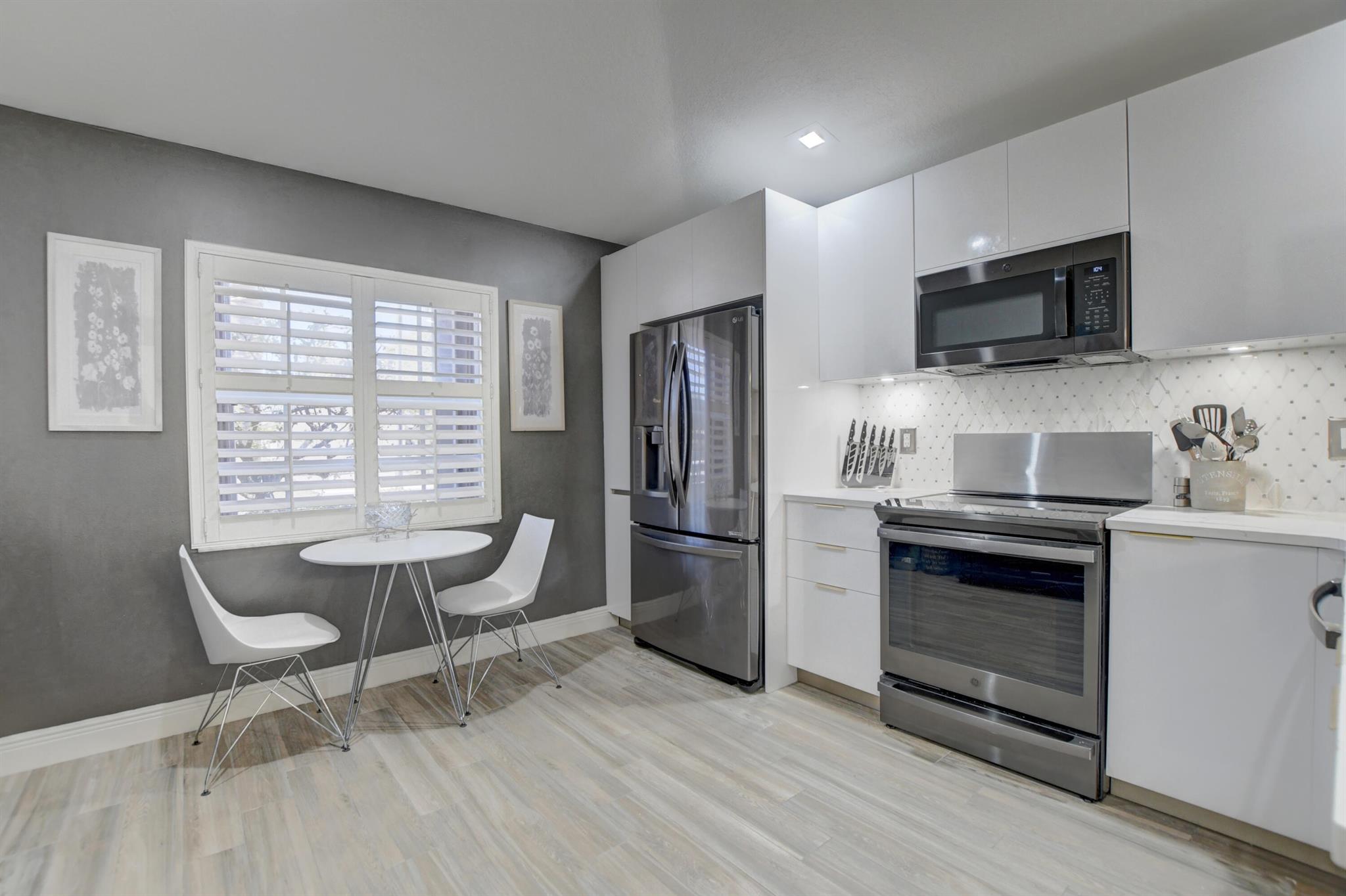 Venetian Isles - Residential