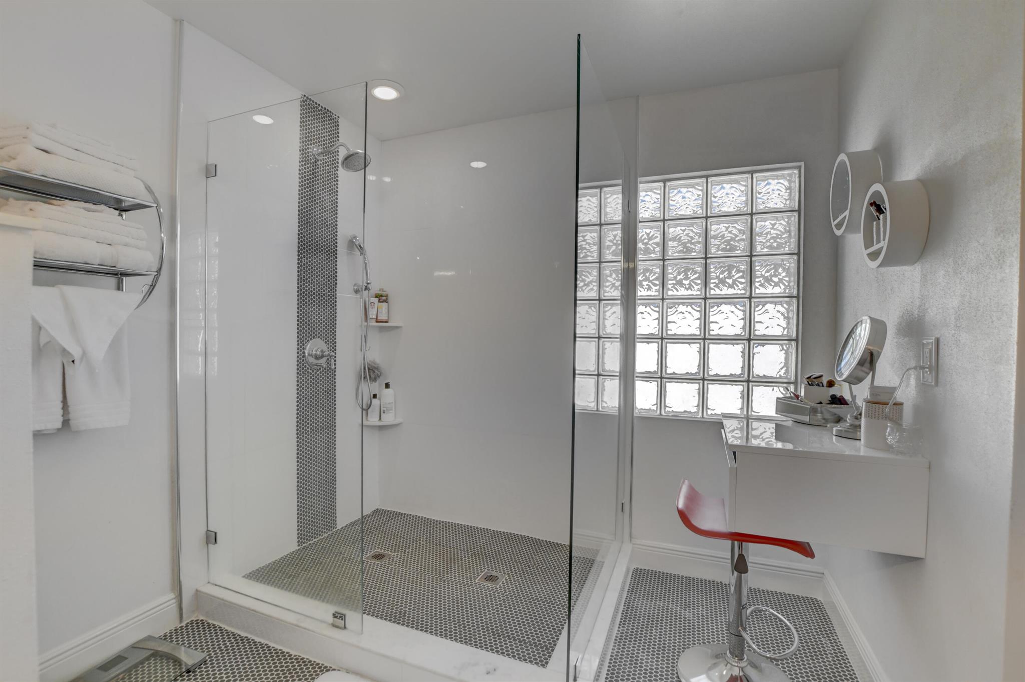 Venetian Isles - Residential