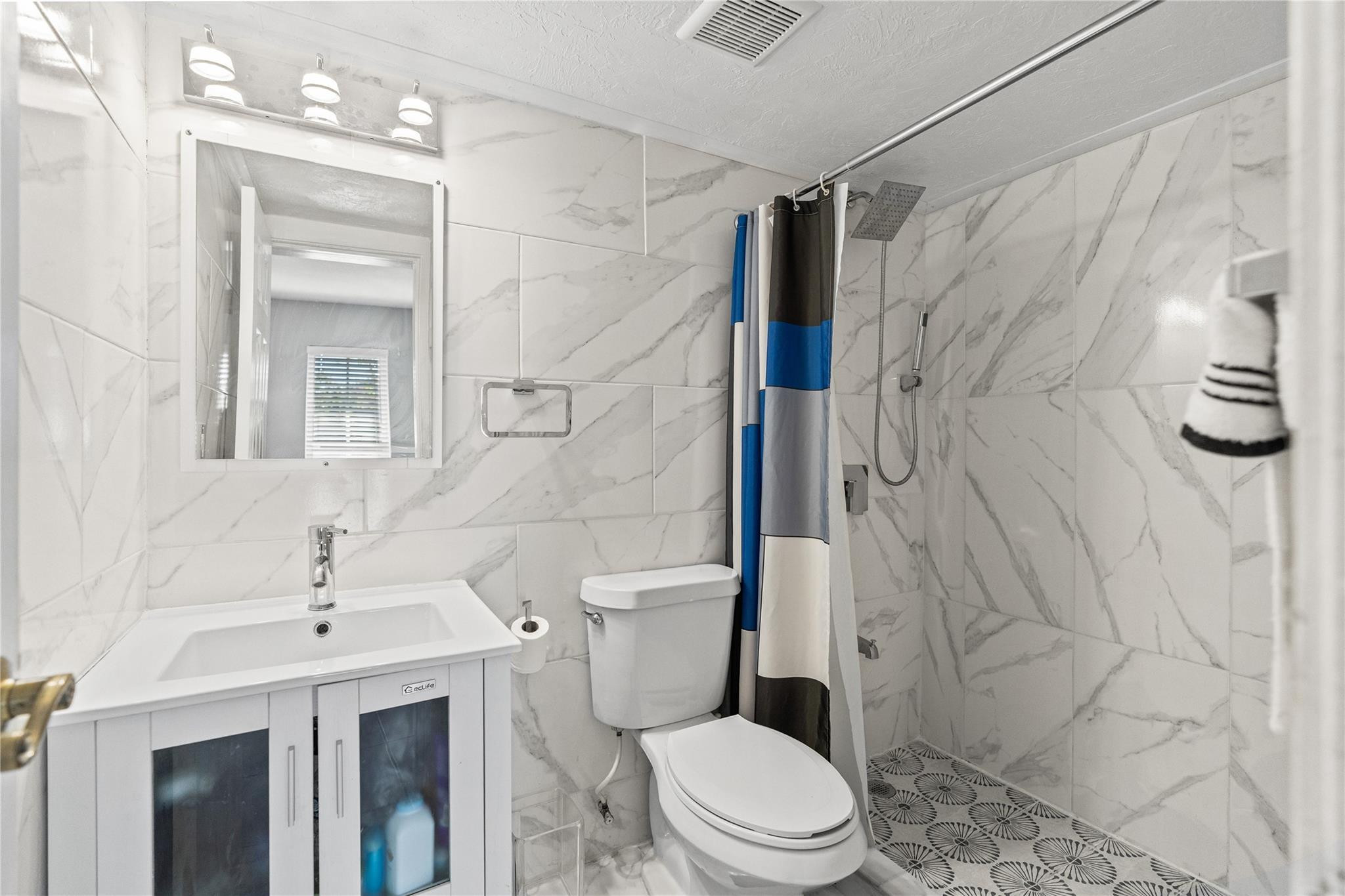 HEATHGATE 2ND ADD - Residential