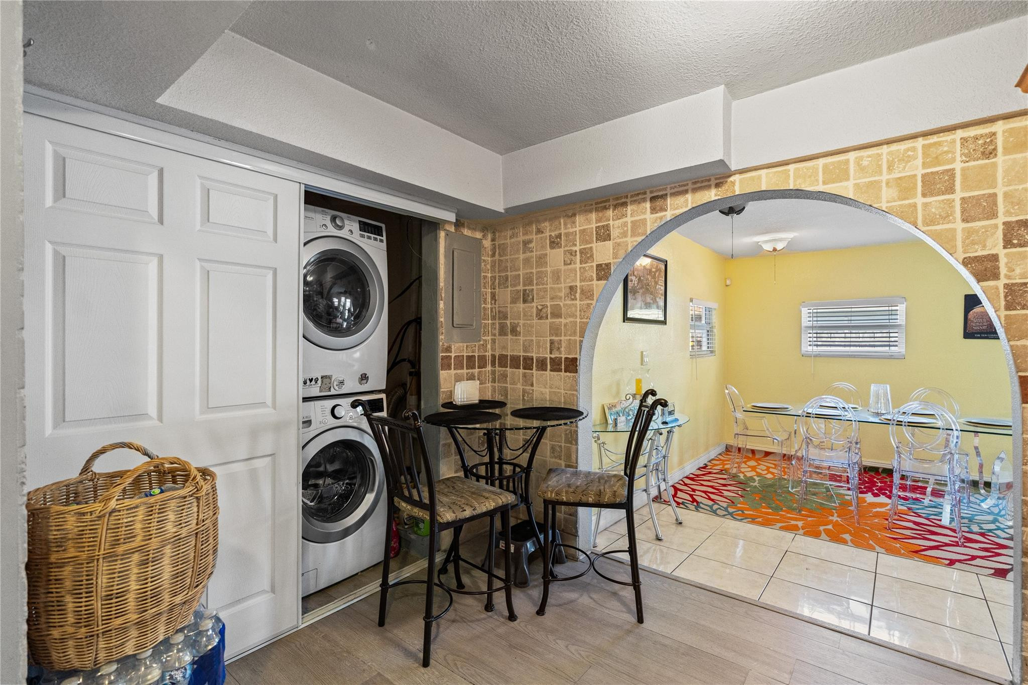 HEATHGATE 2ND ADD - Residential