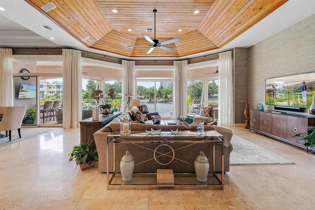 Harbour Point Marina - Residential