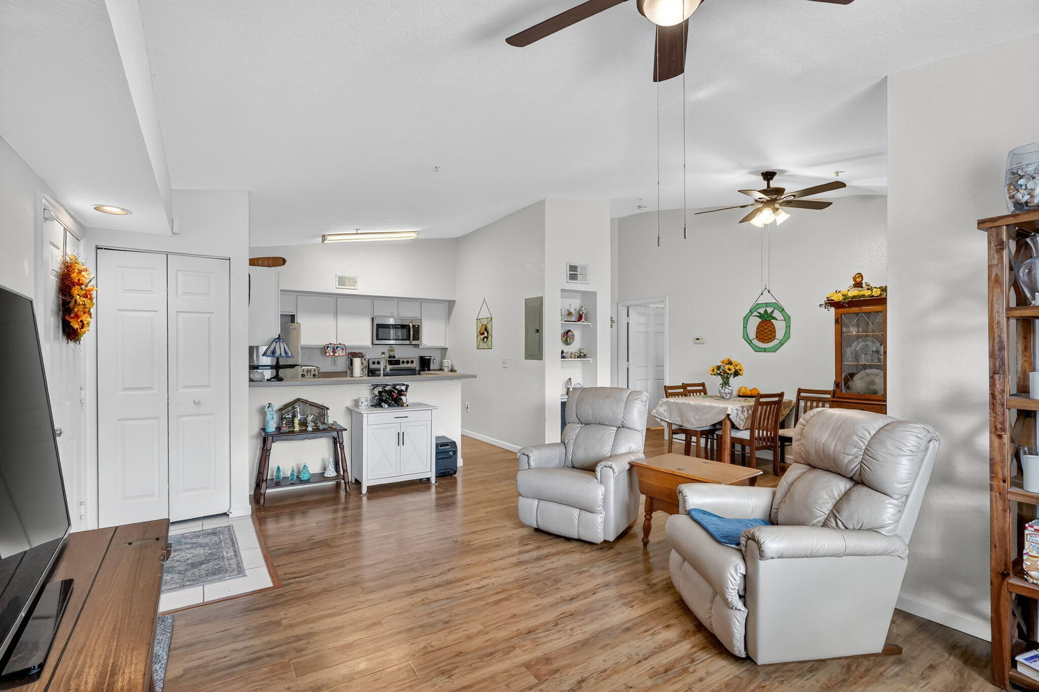 THE CLUB AT ST LUCIE WEST, A CONDOMINIUM - Residential