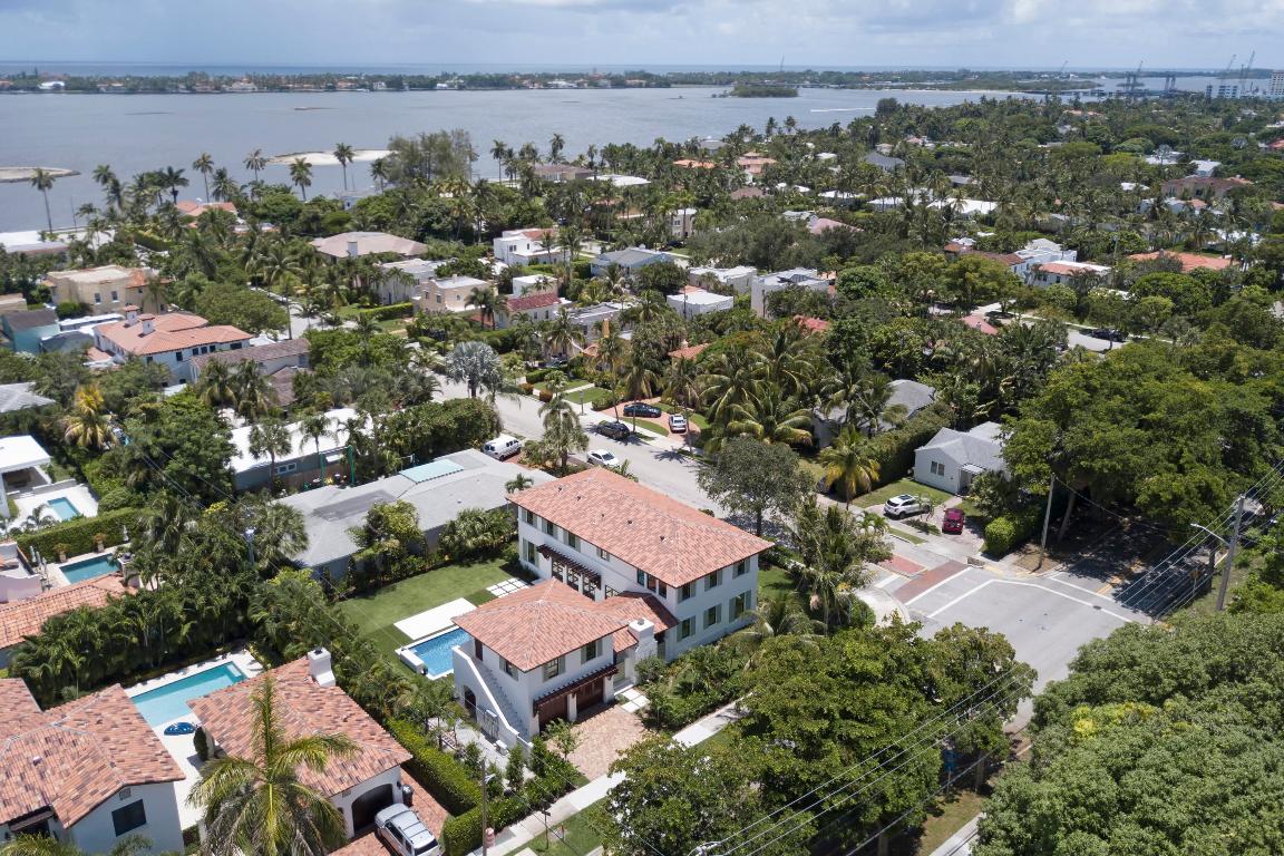 EL CID PARK ADD IN - Residential