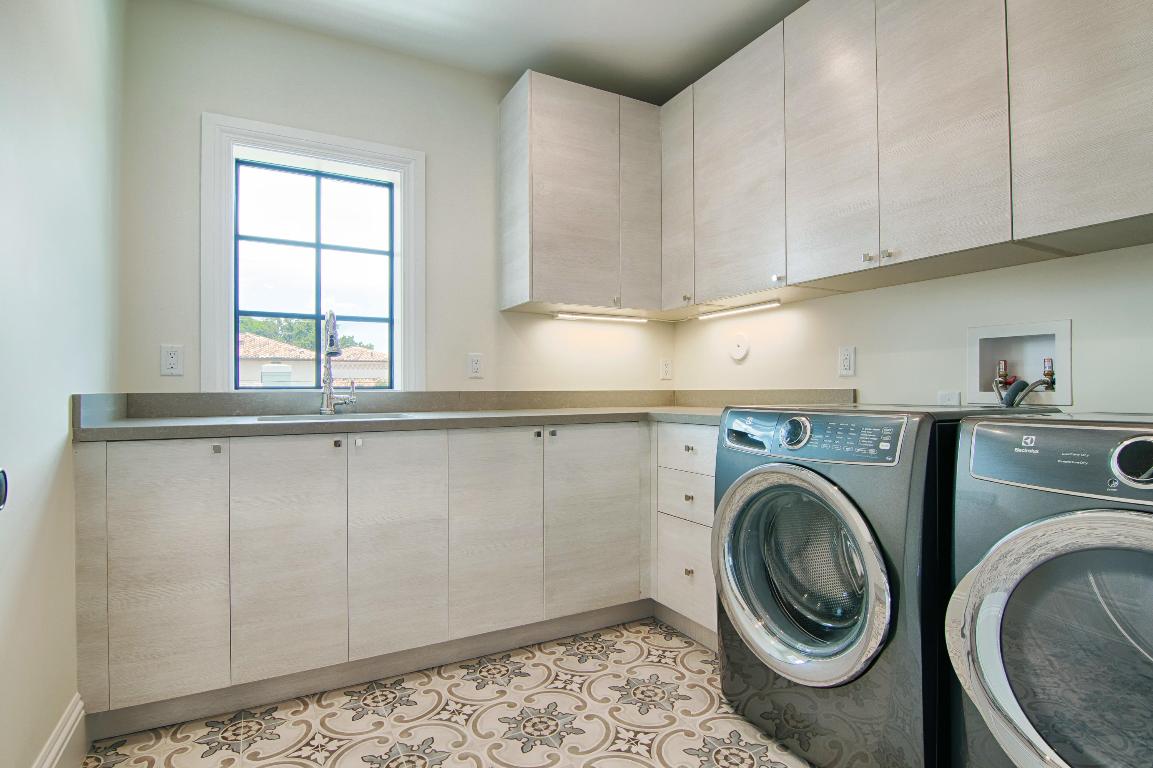 EL CID PARK ADD IN - Residential