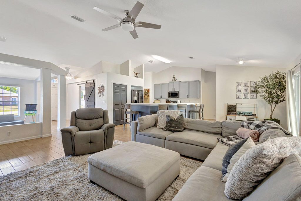 Photo of 2285 SE Grand Drive, Port Saint Lucie, FL 34952 (MLS # R11086396)