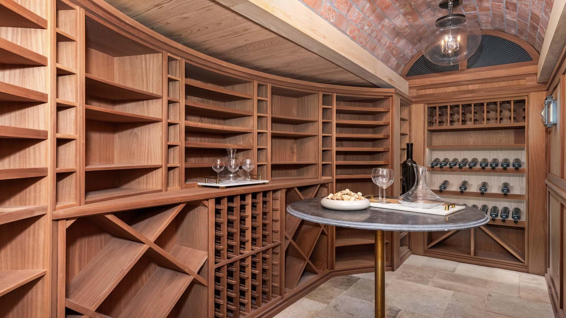 PALM BEACH ESTS PB IN - Residential