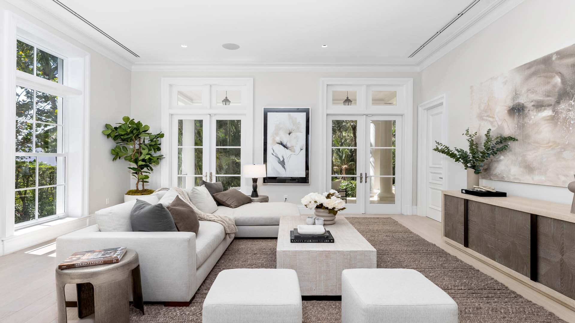 PALM BEACH ESTS PB IN - Residential