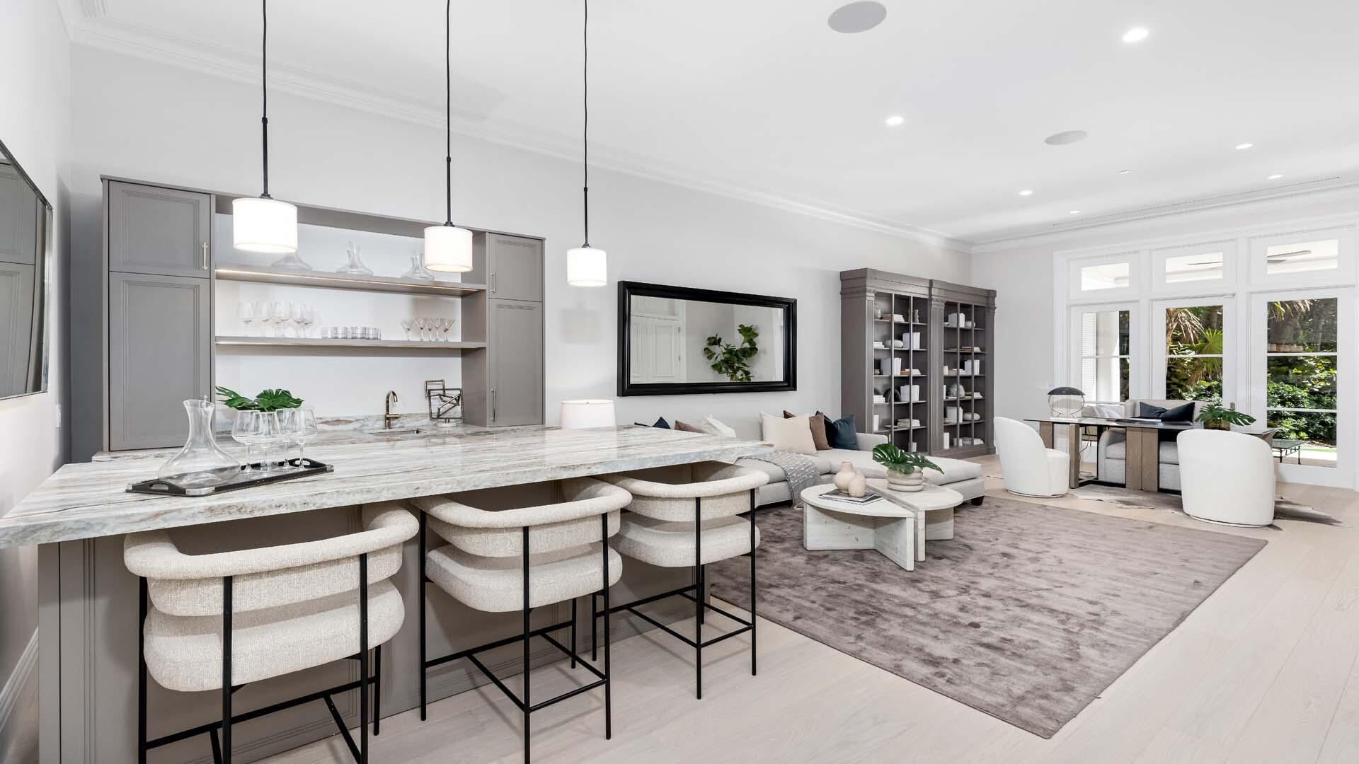 PALM BEACH ESTS PB IN - Residential
