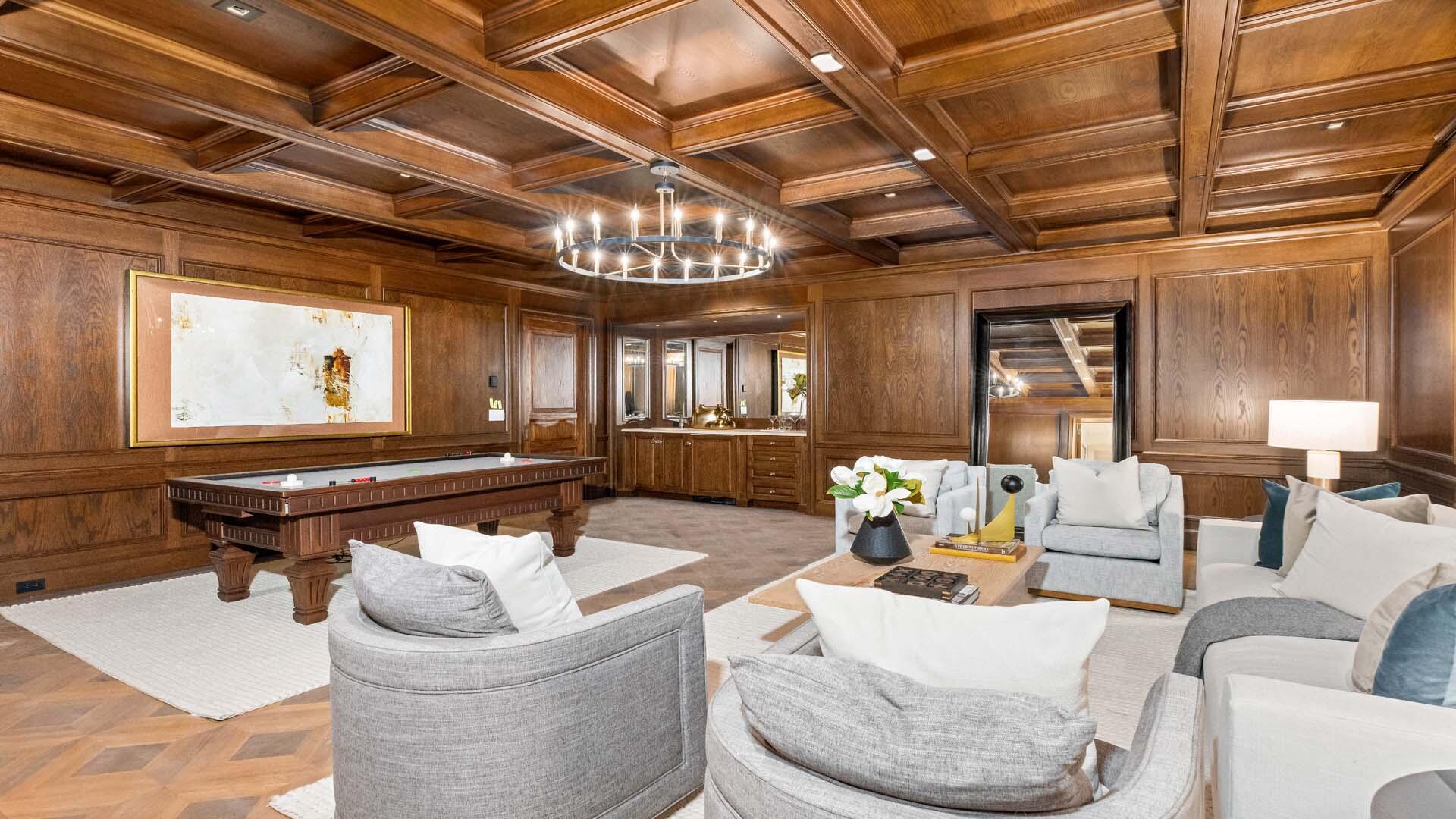 PALM BEACH ESTS PB IN - Residential