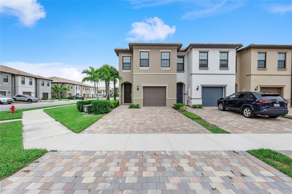 Photo of 4851 Indio Trail, Lake Worth, FL 33467 (MLS # F10450356)