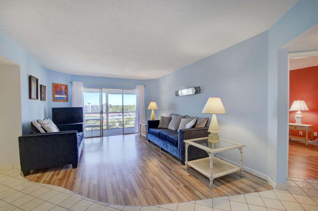 Photo of 3590 Via Poinciana #613, Lake Worth, FL 33467 (MLS # R11073873)